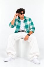 Premium quality baggy jeans boxy shirt  ledar belt combo - Image 2